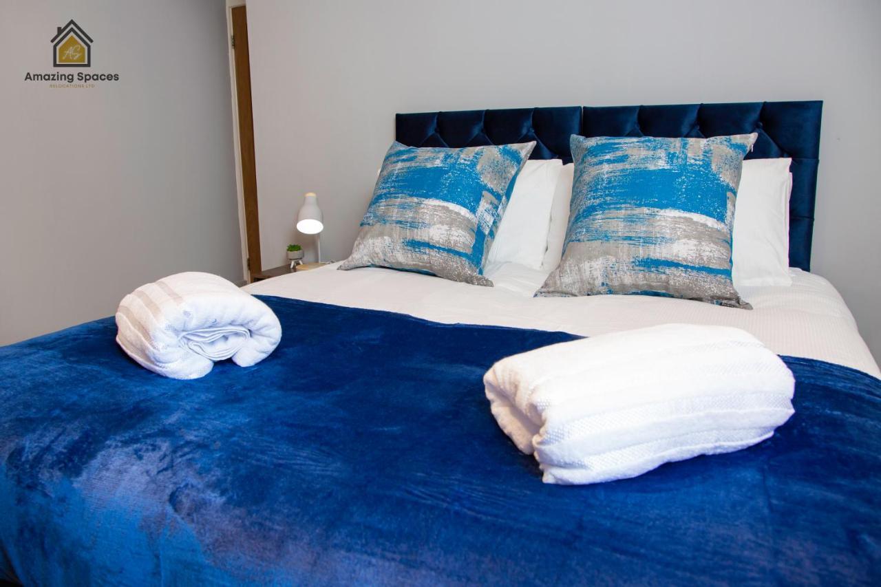 City Centre 2 Bed Flat Sleeps 3 For Work And Leisure With Free Wifi By Amazing Spaces Relocations Ltd Warrington Extérieur photo
